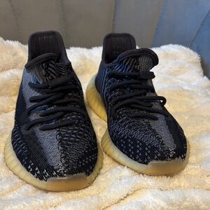 Adidas Yeezy Boost 350 V2